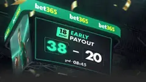 张正伟力挽肘伤，泳坛世界杯再展雄风，争金夺银