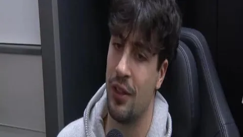 申京全面爆发，得分篮板助攻抢断盖帽齐飞，正负值+30力压群雄